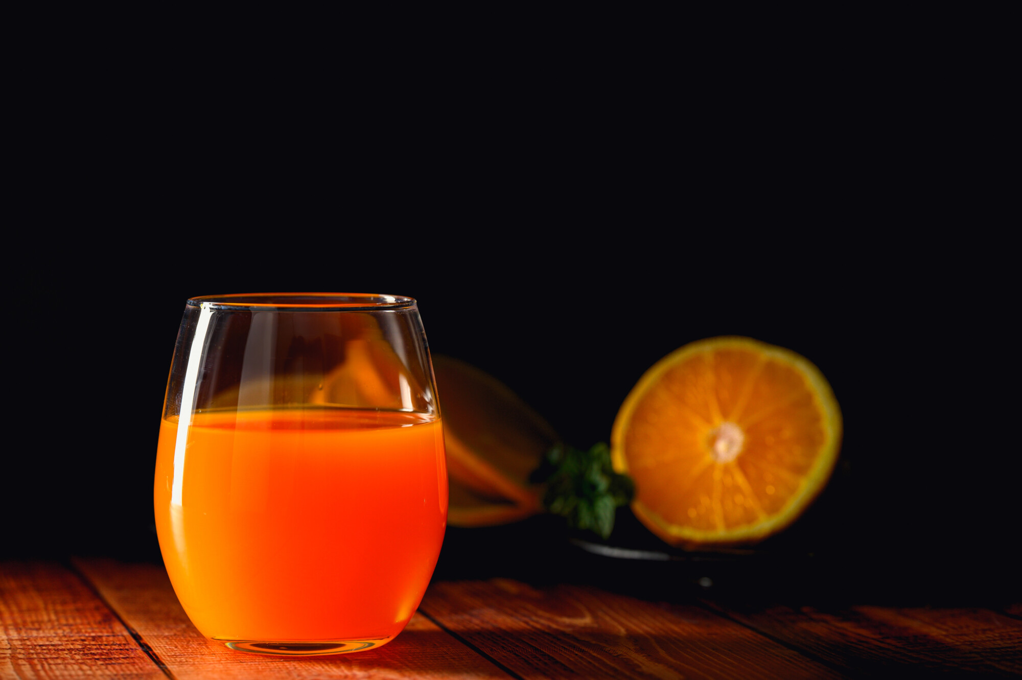 Consumir naranja por la noche ¿Sí o no?